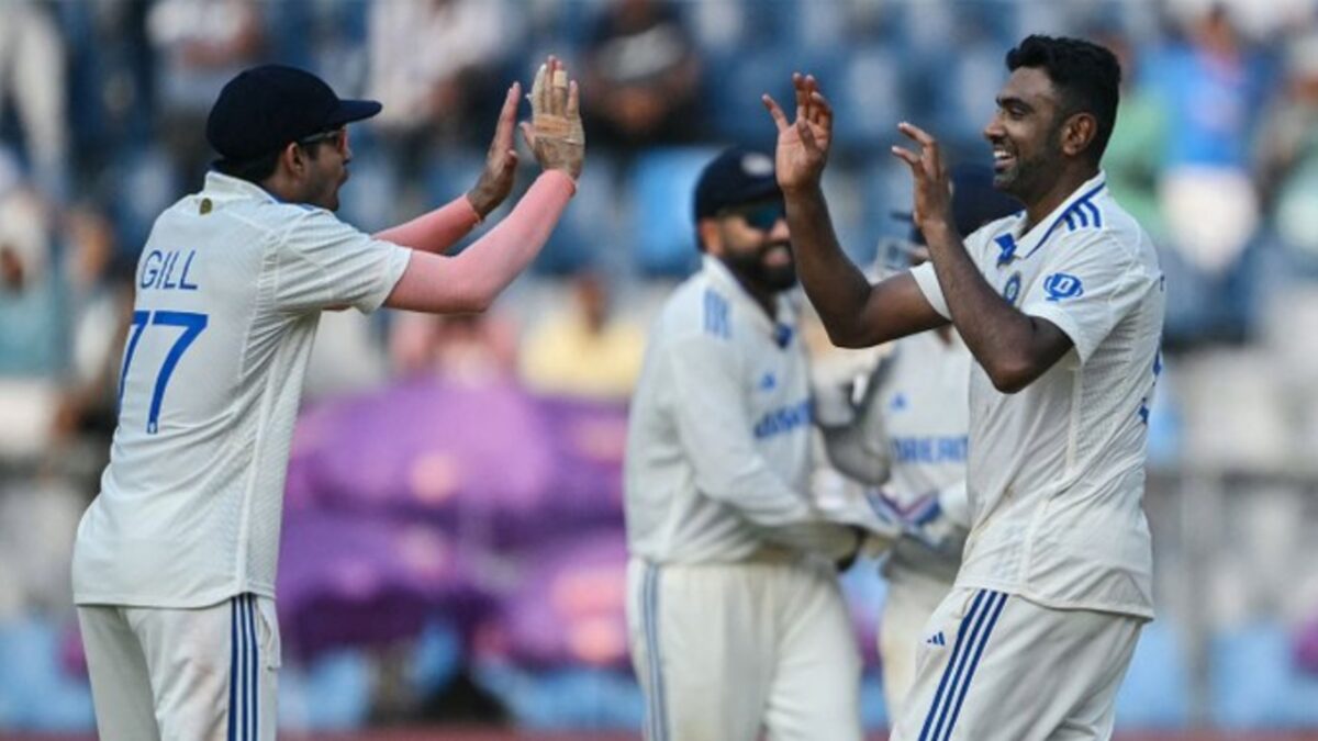 Shubman Gill, Ravichandran Ashwin and Rohit Sharma.