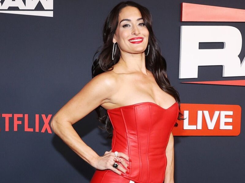 Nikki Bella’s WWE Return On Raw Netflix Premiere Dominates Social Media