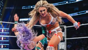 WWE Smackdown: Tiffany Stratton Suffers Wardrobe Malfunction On