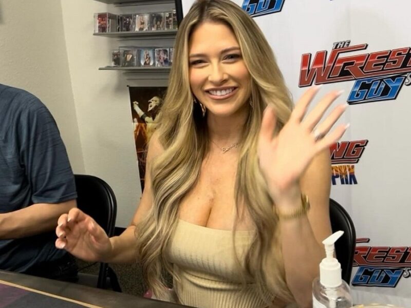 Kelly Kelly
