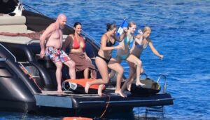 Stephanie McMahon & HHH